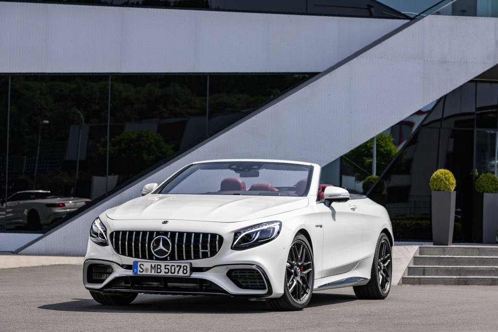 Mercedes presentará en el Salón de Fráncfort las versiones Coupé y Cabrio de la nueva Clase S, el tope de gama. Destaca el AMG S 65 con 630 caballos de potencia.