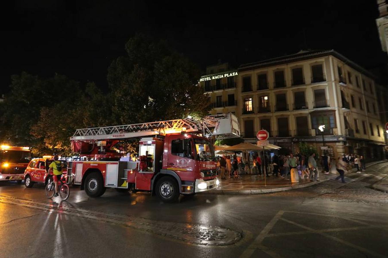 El primer aviso se ha recibido en torno a las 20.30 horas