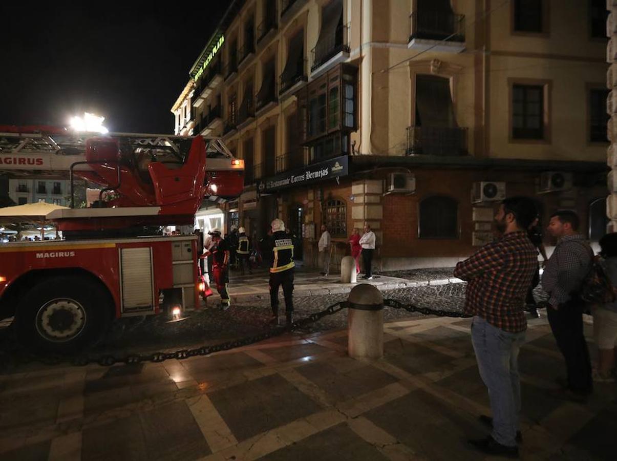 El primer aviso se ha recibido en torno a las 20.30 horas