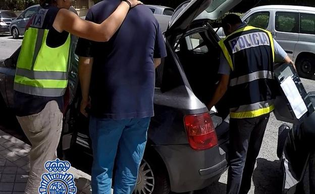 La Policía Nacional destapa un fraude de 90.000 euros por cobro ilegal de prestaciones por desempleo