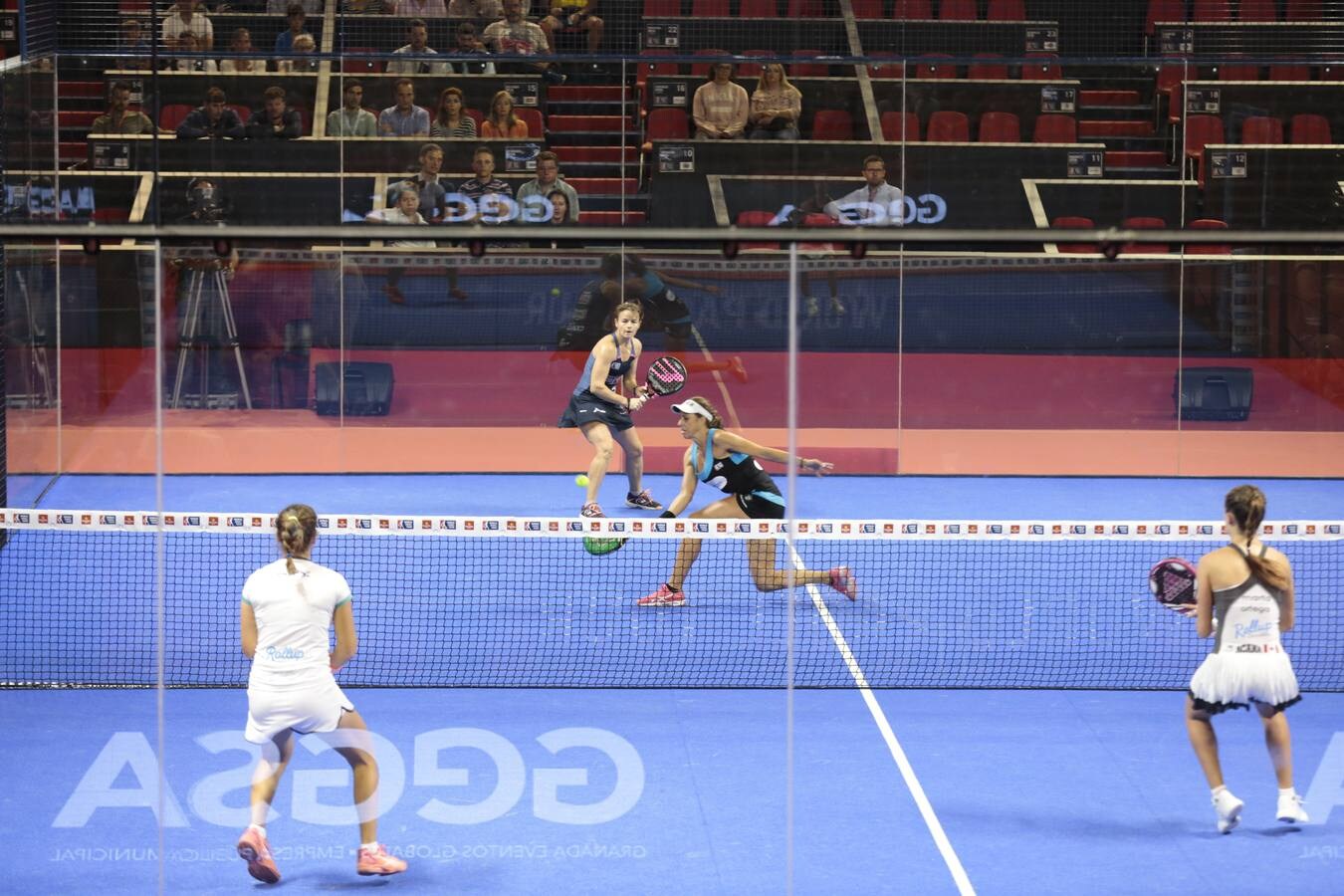 La final femenina tendrá una pareja campeona inédita este año y Sainz y Triay la alcanzan tras arrollar en su camino