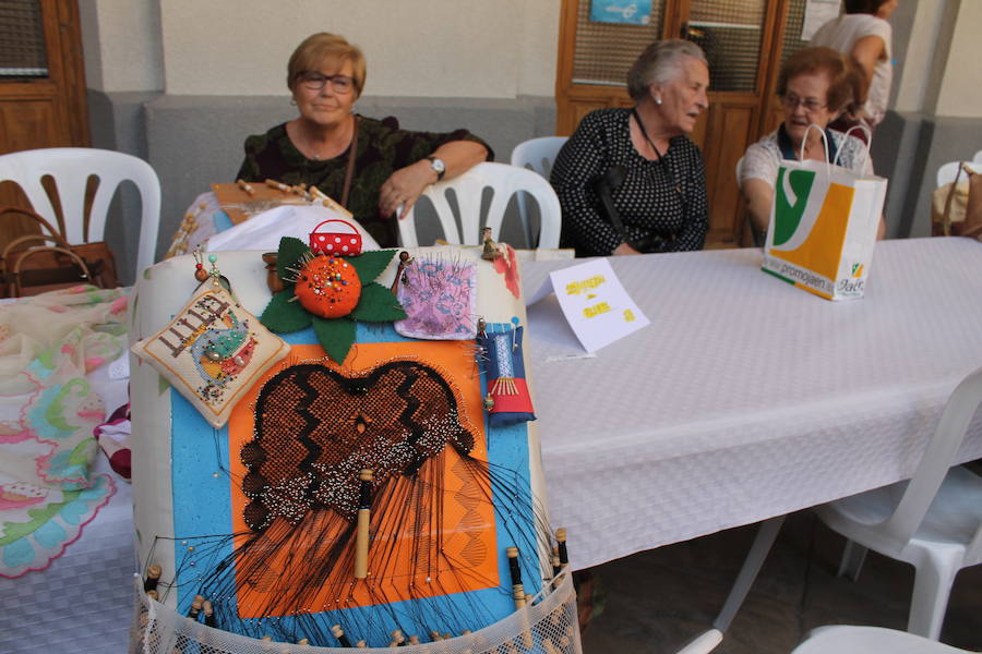La segunda jornada de la Feria de San Lucas ha traído consigo bailes, teatro y música en las calles del centro jienense