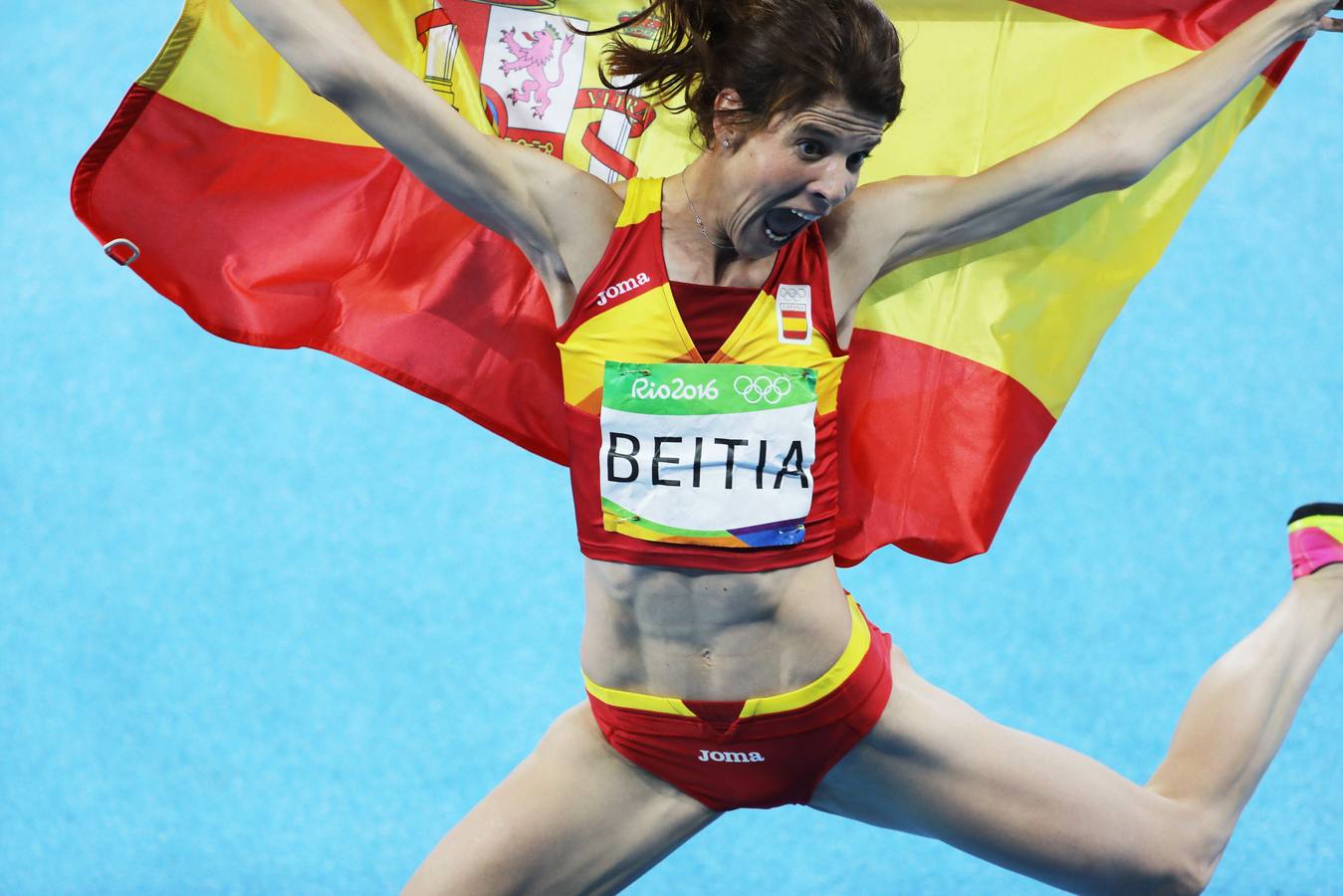 Ruth Beitia ha anunciado que deja la competición tras conseguir un oro en los Juegos de Río, como tetracampeona de Europa y habiendo sido medallista en cinco campeonatos del mundo y nueve en campeonatos de Europa-