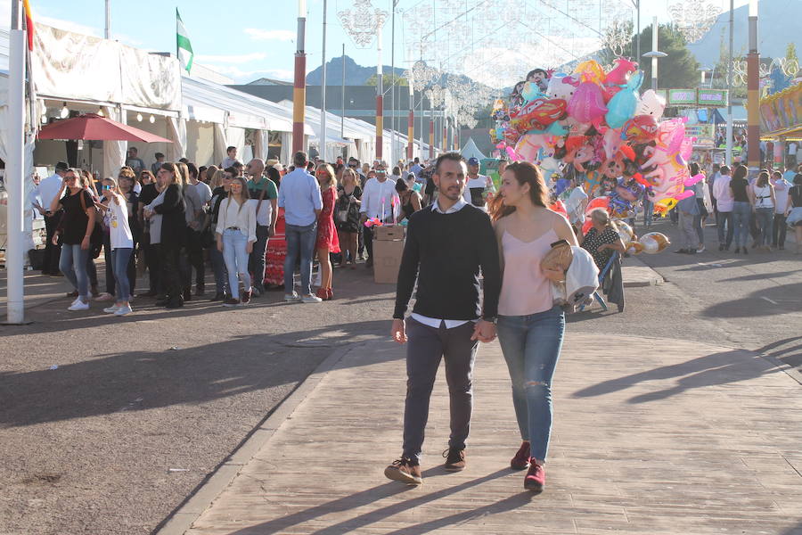 La jornada dio de sí. En familia, con los amigos o en pareja. Los encuentros fraternales siguieron en el ferial como el de la Asociación Jacobea