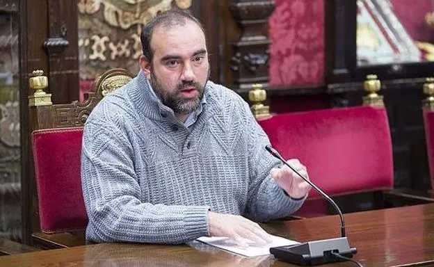 Izquierda Unida Granada pide «depurar responsabilidades» por las multas no tramitadas durante las elecciones municipales