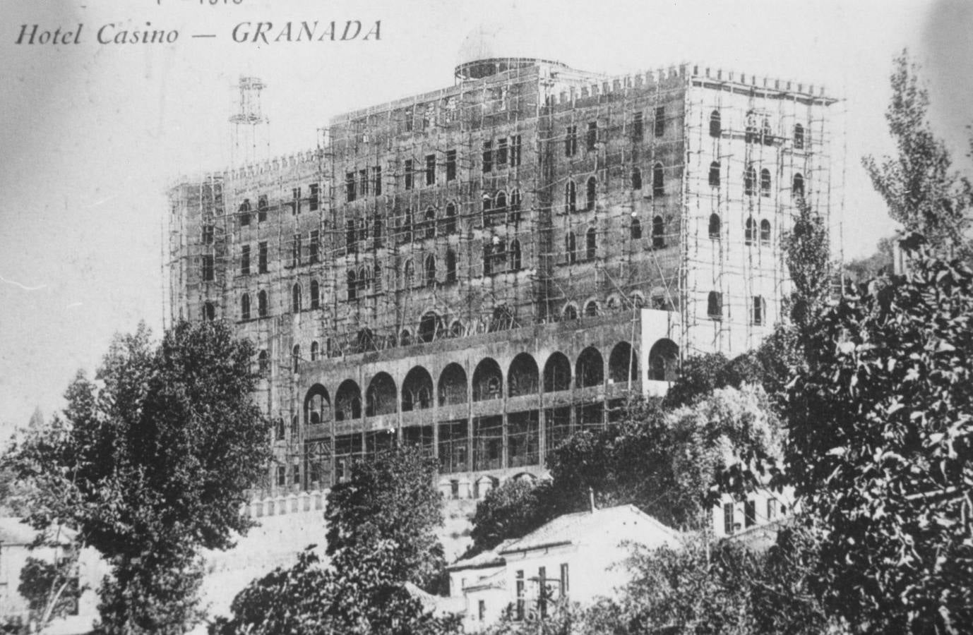 El hotel Alhambra Palace se convierte en el cinco estrellas más antiguo de España después de haber acometido una renovación general de sus habitaciones y cuartos de baño para adaptarse a la normativa vigente de cinco estrellas