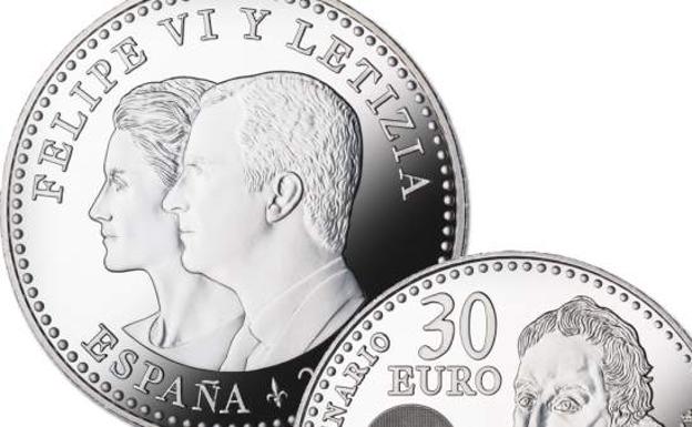 Efigies superpuestas de Sus Majestades los Reyes Don Felipe y Doña Letizia, Miguel de Cervantes, en la moneda de 30 euros. 