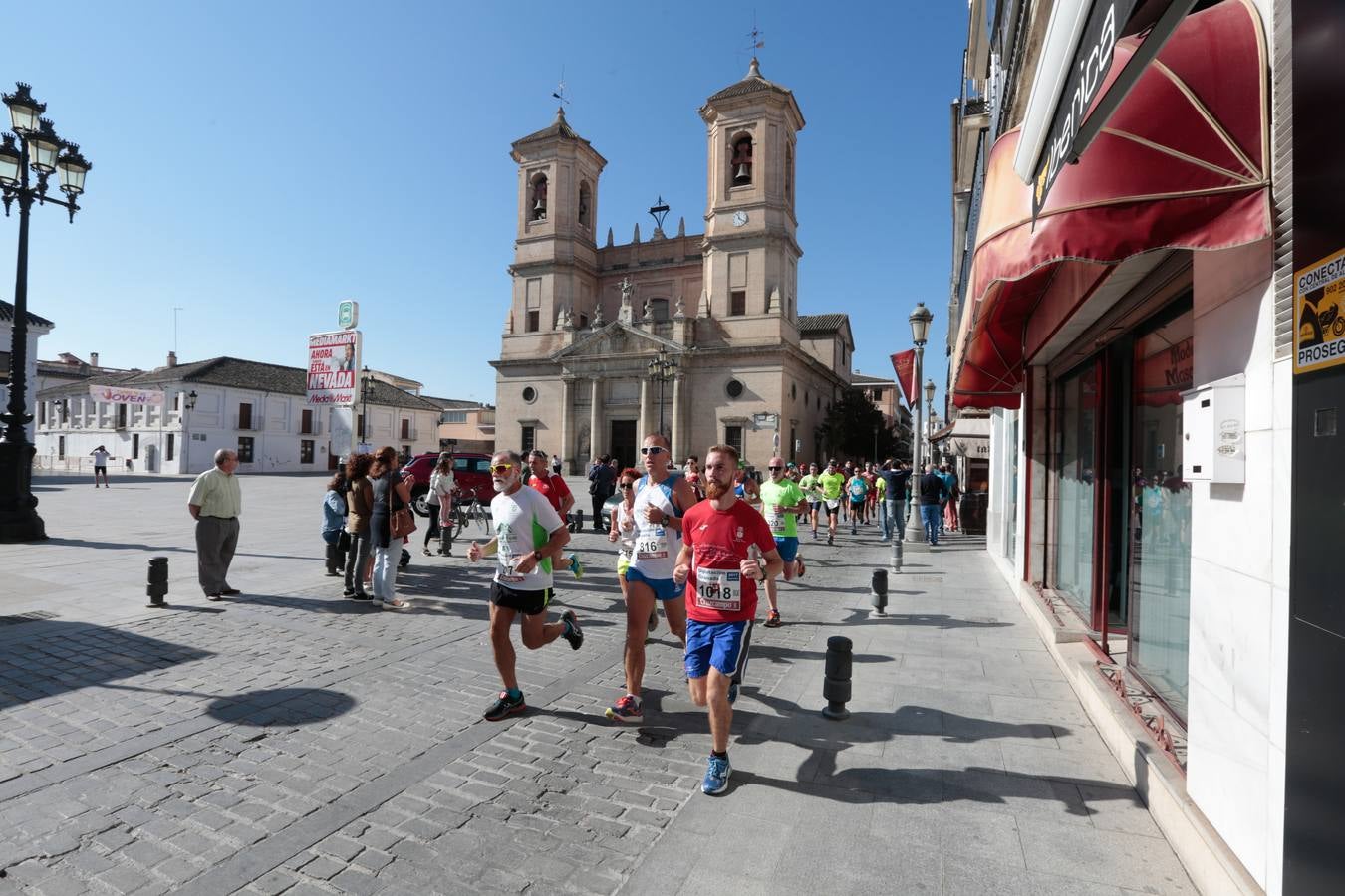 ¿Has estado allí? Seguro que apareces en estas fotos