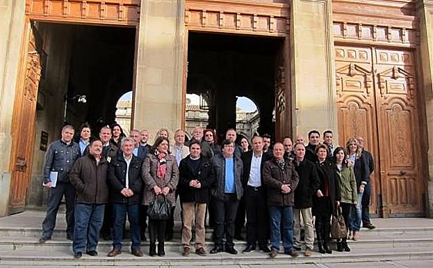 El sector crítico del PP asegura no servirse "de ninguna estructura local para financiar ningún proceso judicial"