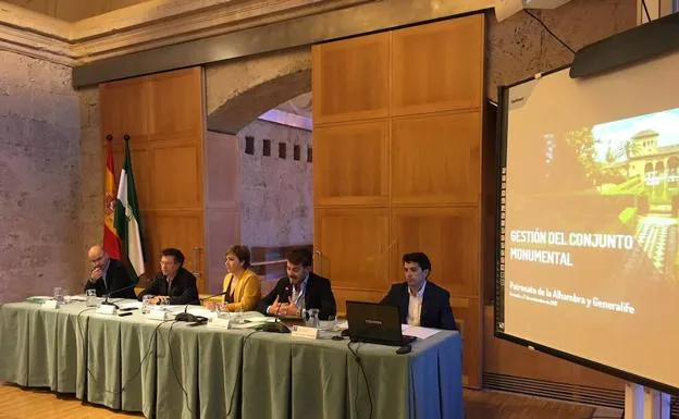 La Junta propone un pacto para sacar a la Alhambra del "rifirrafe político"