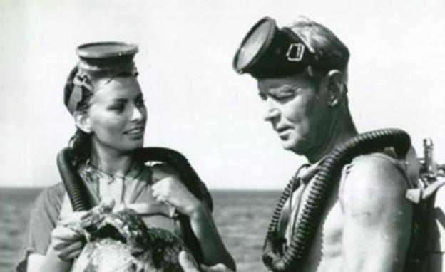 Sofía Loren en 'África bajo el mar'.