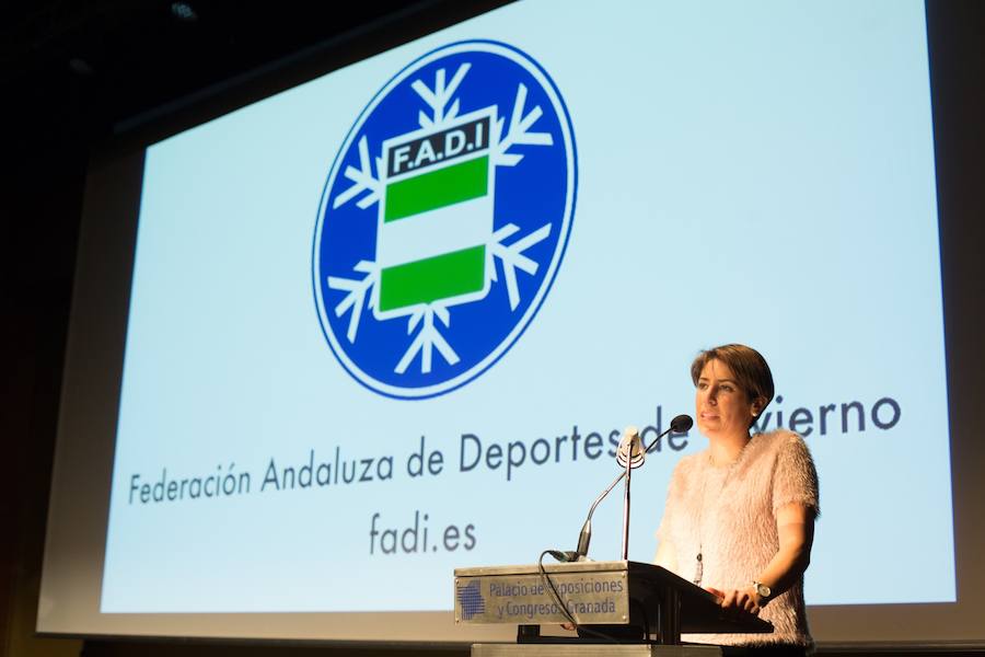 La III Gala del Deporte Blanco premió al corredor olímpico junto con el Centro de Alto Rendimiento y el profesor Pablo Gómez