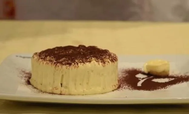 Este es el mejor tiramisú del mundo. ¿Qué lleva?