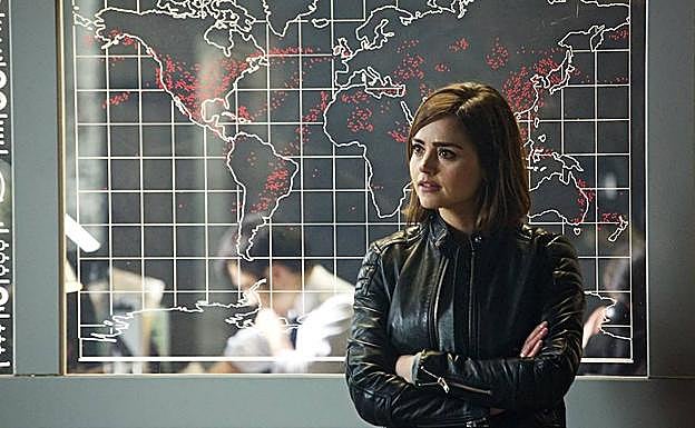 Jenna Coleman en una escena de 'Doctor Who' (2005).