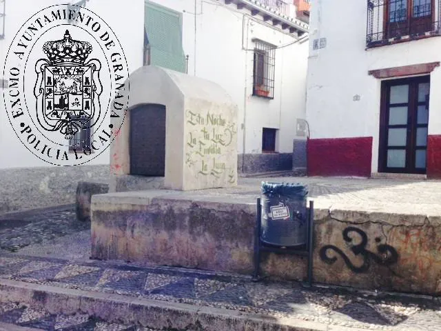 Condena de prisión para un joven de Madrid por las pintadas que realizó en el Albaicín