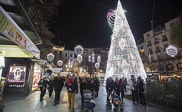 Granada pone fecha y hora al encendido del alumbrado navideño