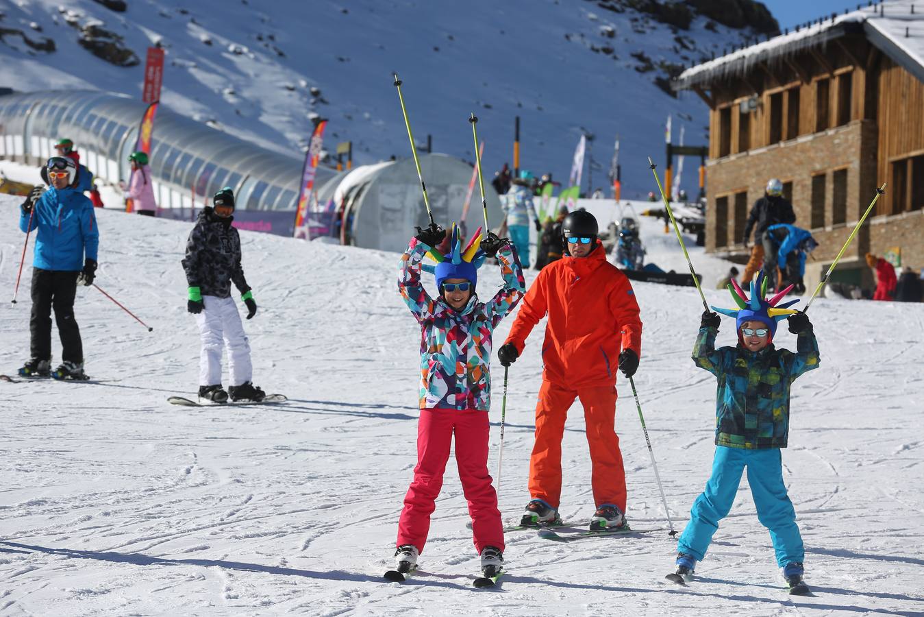 Sierra Nevada abrirá este puente el mayor desnivel esquiable de España con la pista 'El Río