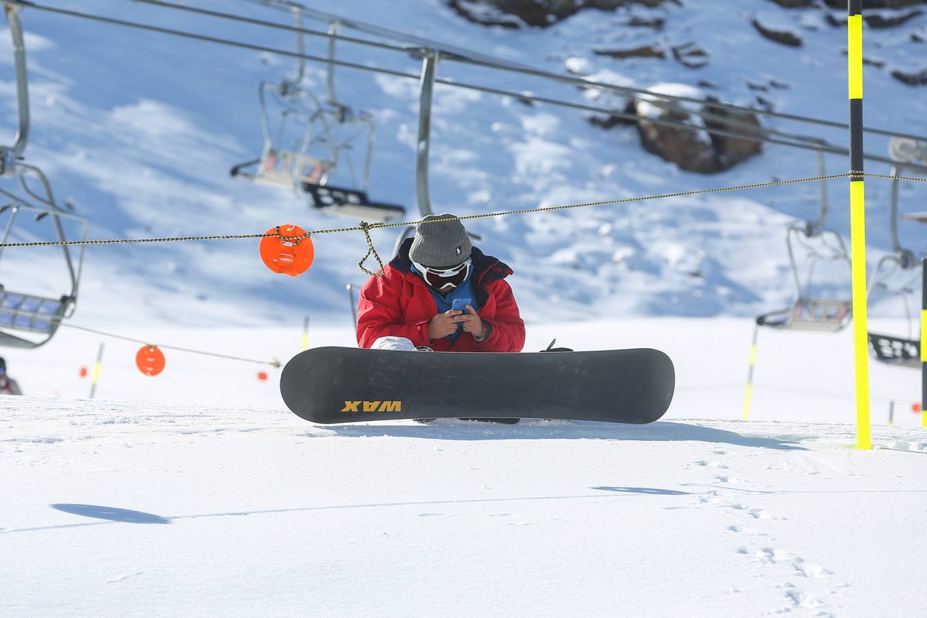 Sierra Nevada abrirá este puente el mayor desnivel esquiable de España con la pista 'El Río