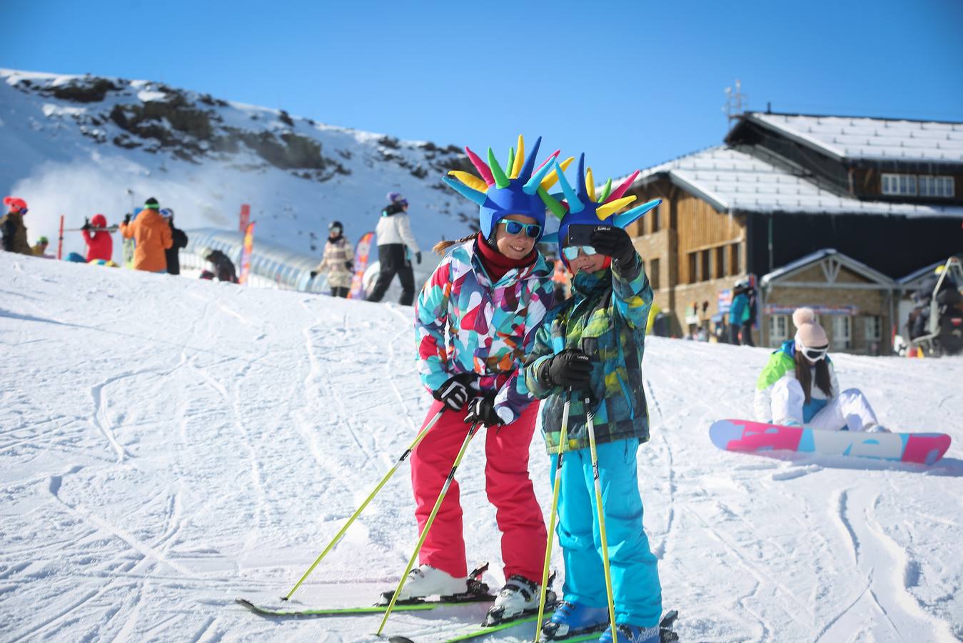 Sierra Nevada abrirá este puente el mayor desnivel esquiable de España con la pista 'El Río
