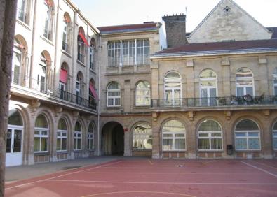 Imagen secundaria 1 - Se llama Federico