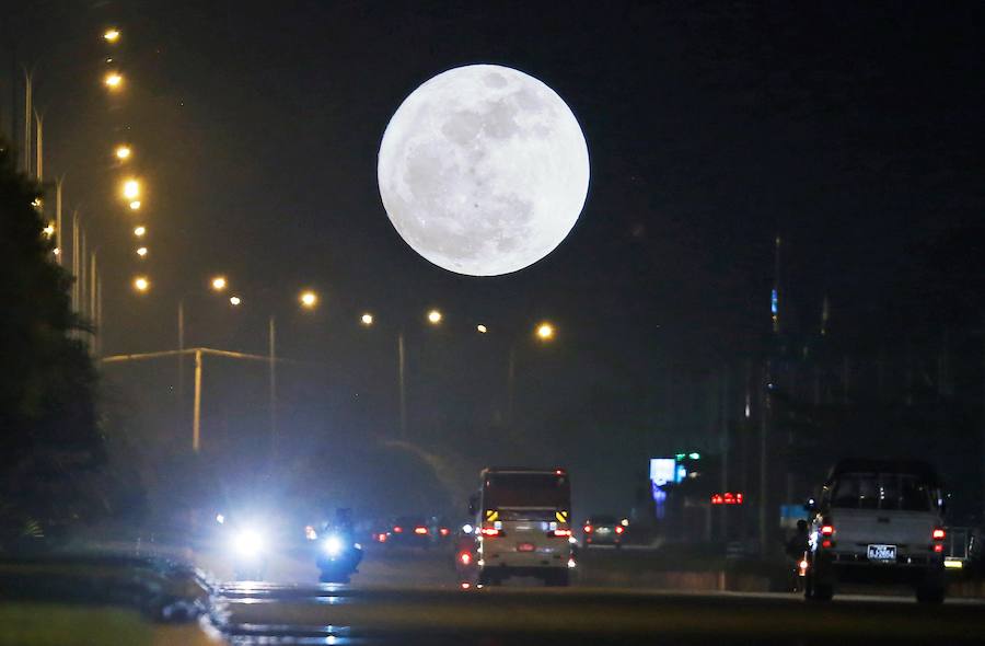 El pasado domingo 3 de diciembre la Superluna pudo ser observada desde todos los puntos del planeta