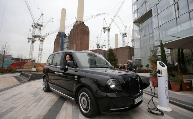 Uno de los nuevos movelos de taxi en Londres. 