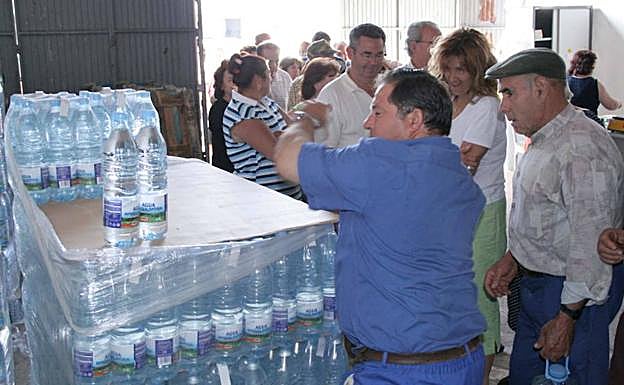 Arroyo del Ojanco pone fin a las restricciones de agua tras más de un mes de cortes