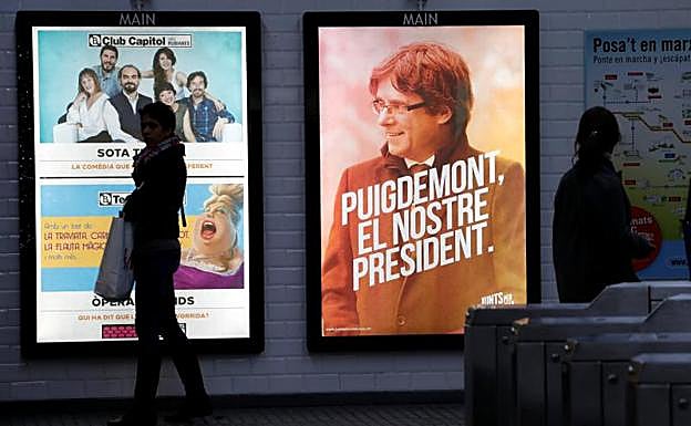 Cartel de Puigdemont en Barcelona.