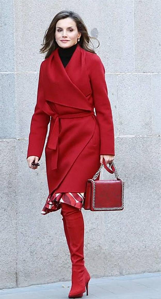 Look invernal de la reina Letizia