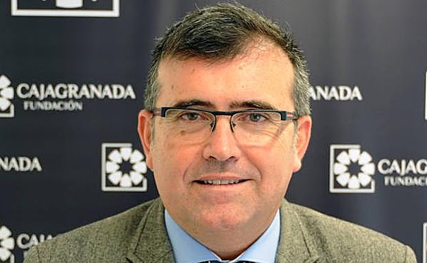 José Antonio Montilla sustituye a Antonio Jara al frente de CajaGranada Fundación