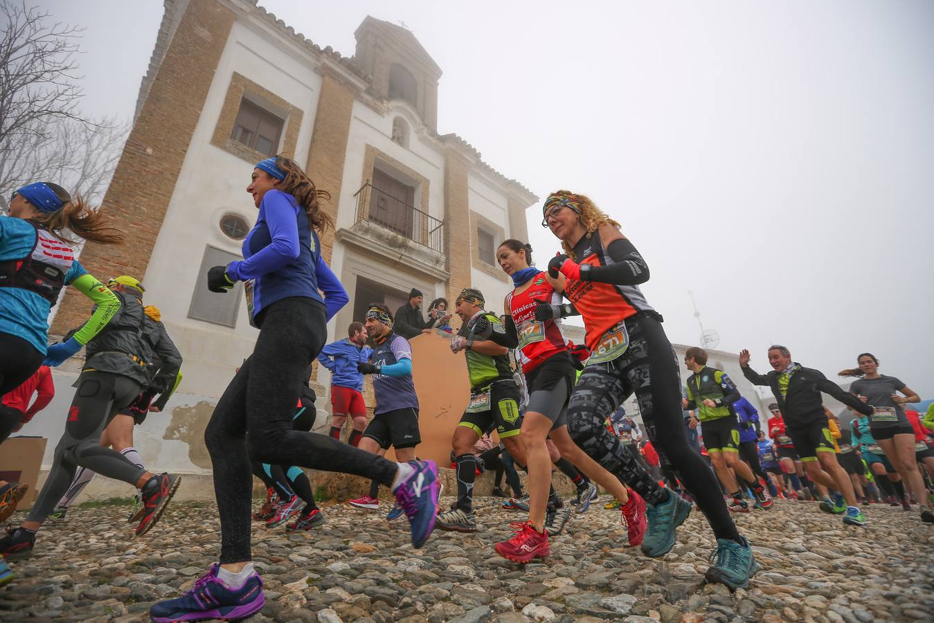 Búscate en el álbum de la última carrera del año