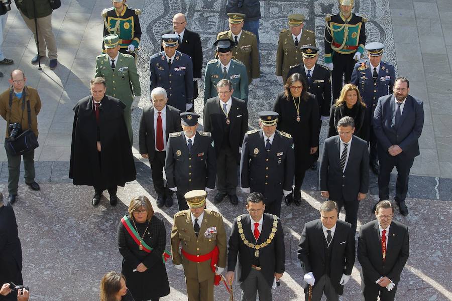 El acto ha repetido el fuerte dispositivo de seguridad de ediciones anteriores en el que han participado policías locales, agentes de la Policía Nacional y antidisturbios