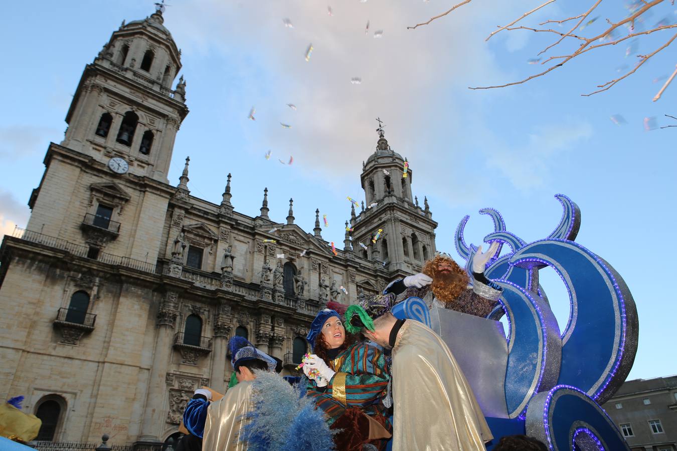 Los Magos de Oriente llenan las calles de Jaén de magia