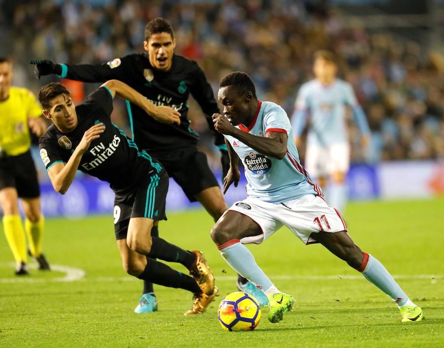 El Real Madrid empató ante el Celta en Balaídos, 2-2, en la jornada 18 de Liga. El cuadro vigués se adelantó con Wass y Bale remontó para los blancos. Sin embargo, Maxi Gómez marcó la igualada en los instantes finales.