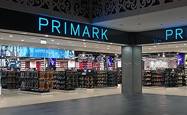La original prenda de Primark en rebajas que arrasa tras lucirla Cristina Pedroche