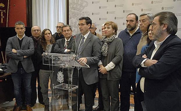 El estudio del soterramiento del AVE, cuarenta días parado