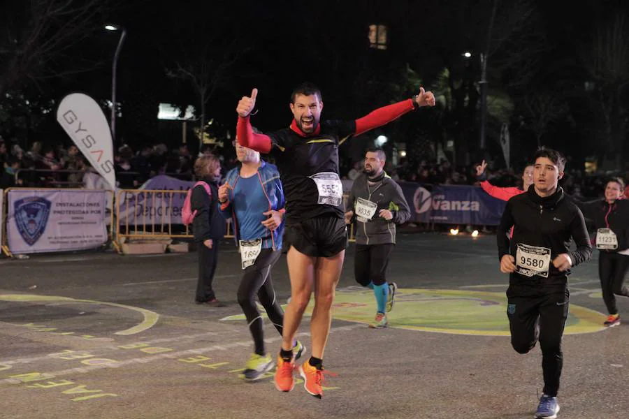  La XXXV edición de la Carrera Internacional Urbana Noche de San Antón volvió a contar con cerca de 10.000 corredores por las calles de la capital jienense