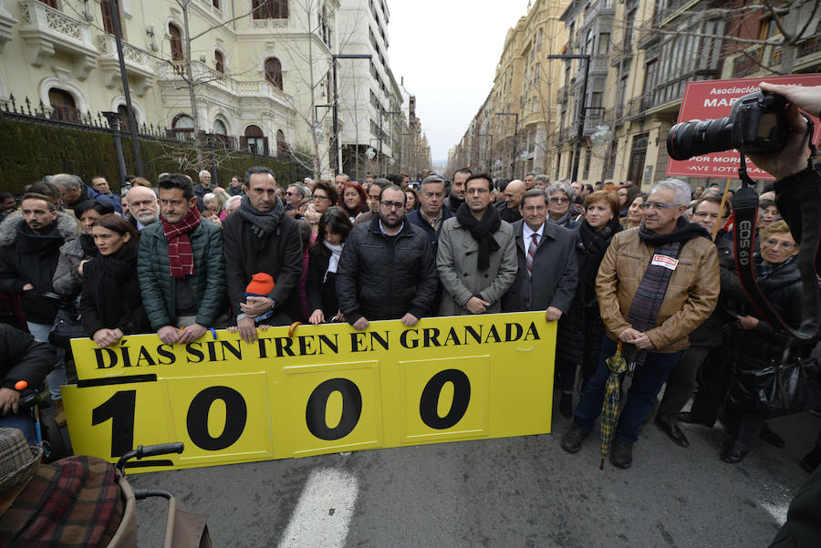 Manifestación contra el aislamiento ferroviario