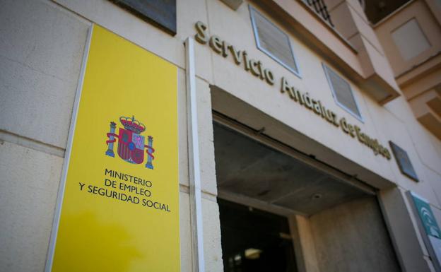 El paro cayó en 15.100 personas en Granada durante 2017