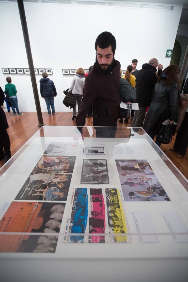 El museo acoge una retrospectiva del artista estadounidense que presentó batalla a la dictadura del instante decisivo