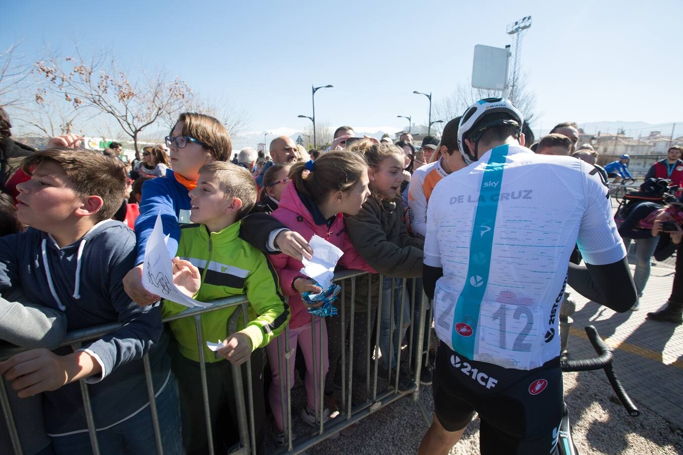 El holandés Wout Poels consigue la victoria en la llegada a Las Allanadas y se convirte en el nuevo líder de la ronda andaluza