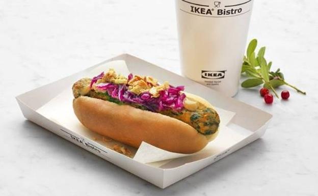 Ikea convierte su famoso perrito caliente en vegano