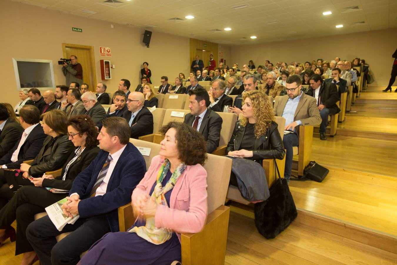 La consejera de Salud, Marina Álvarez, interviene en el Foro 'Los retos de la sanidad pública en Andalucía'