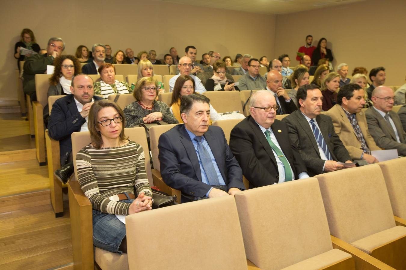 La consejera de Salud, Marina Álvarez, interviene en el Foro 'Los retos de la sanidad pública en Andalucía'