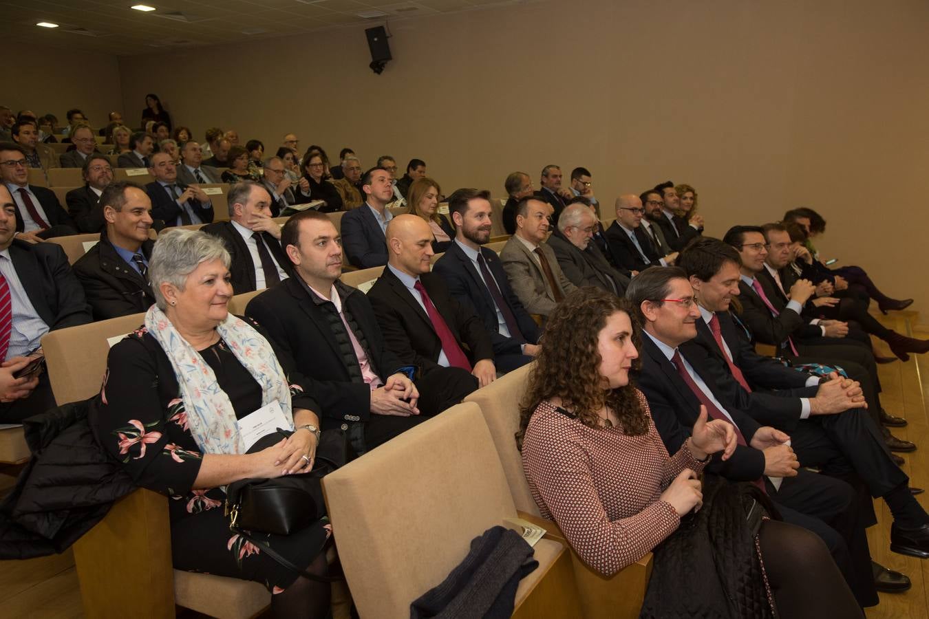 La consejera de Salud, Marina Álvarez, interviene en el Foro 'Los retos de la sanidad pública en Andalucía'