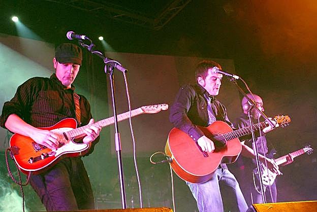 Miembros de Mamá Baker, en una de sus últimas actuaciones.