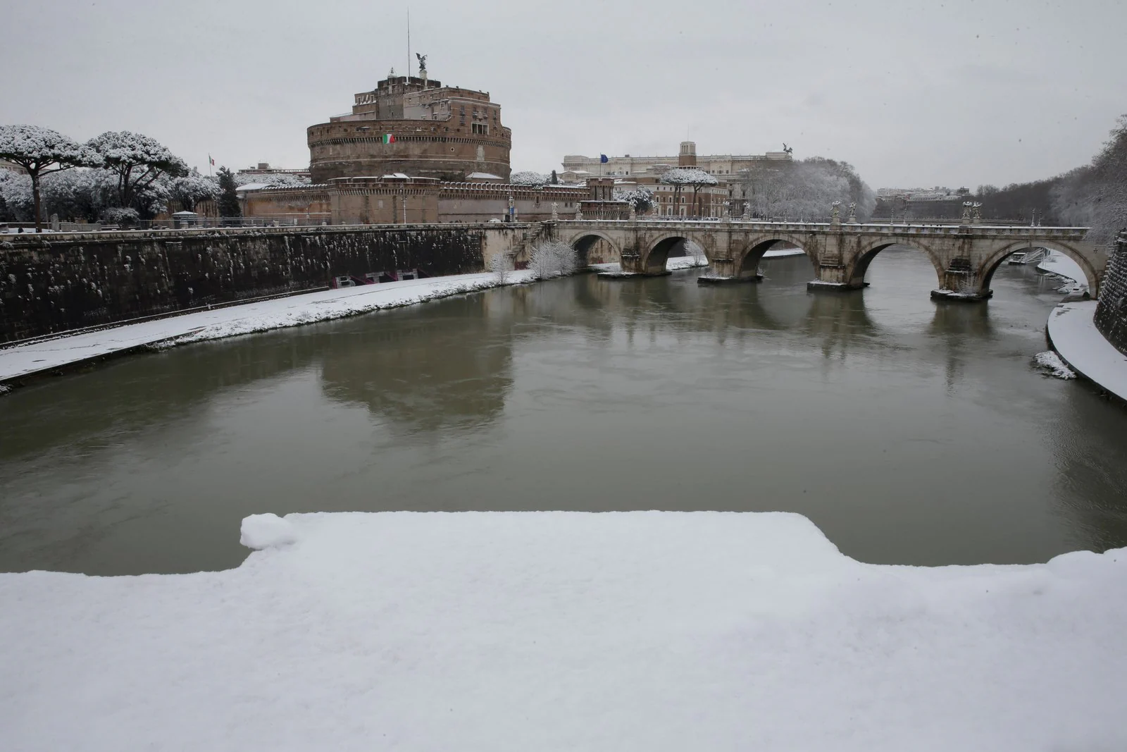 Tras un lluvioso fin de semana, se cumplieron los pronósticos y llegó a Italia la ola de frío, a la que han llamado Burian 