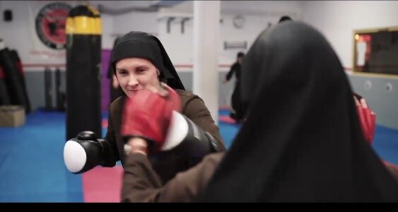 Fotos: Así se preparan las monjas boxeadores de Polonia