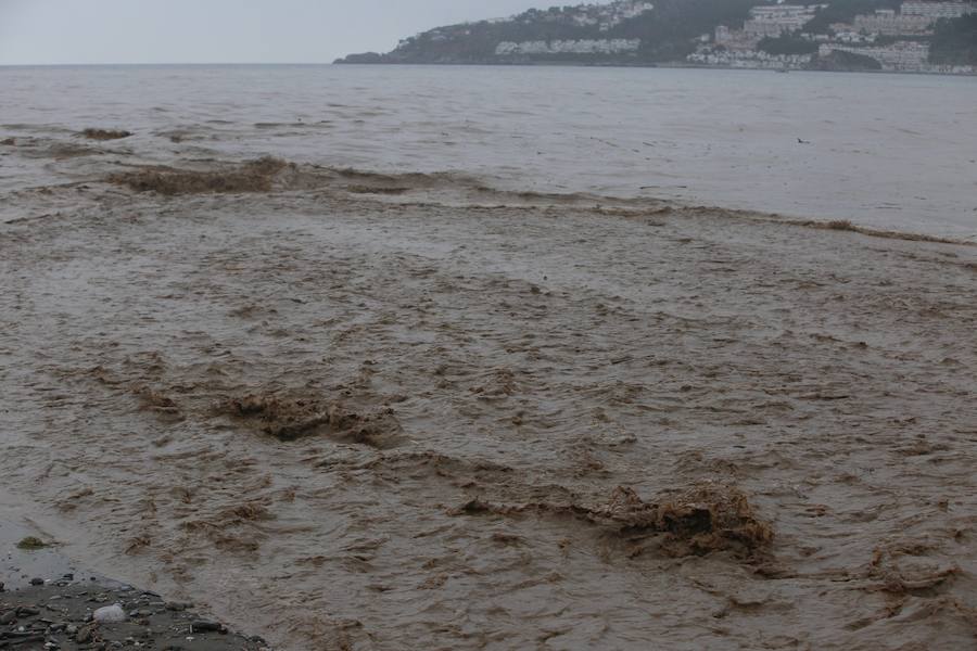 Las lluvias están dejando estampas como esta en toda la Costa Tropical