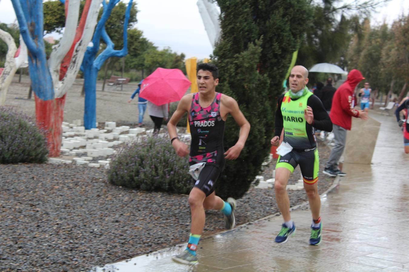 El VII 'Ciudad de Almería' se disputó con la lluvia y el frío como grandes protagonistas